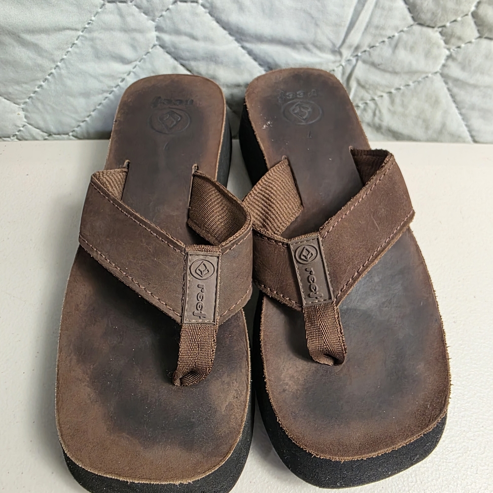 Brown Leather Platform Flip Flop Sandals - Picture 9 of 9